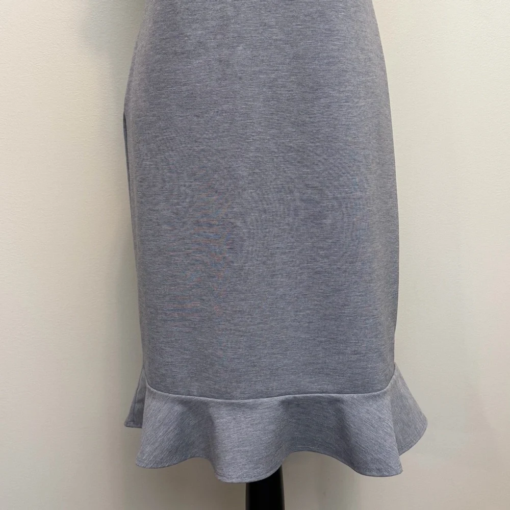 NWT Old Navy Gray Midi Dress Womens M Ruffle Sleeves Sheath Minimalist Stretch - Picture 3 of 11